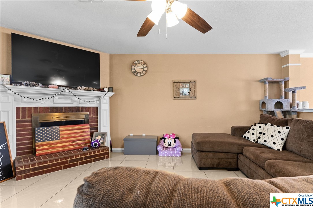 1502 Judy Lane