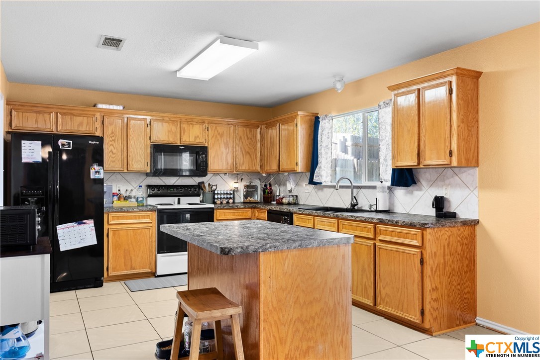 1502 Judy Lane