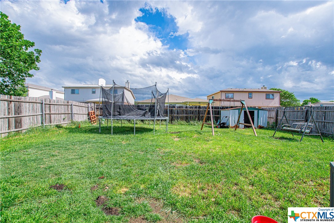 3005 Lantana