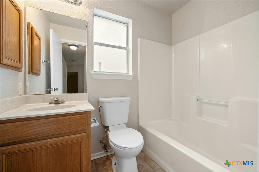 2604 Rampart Loop