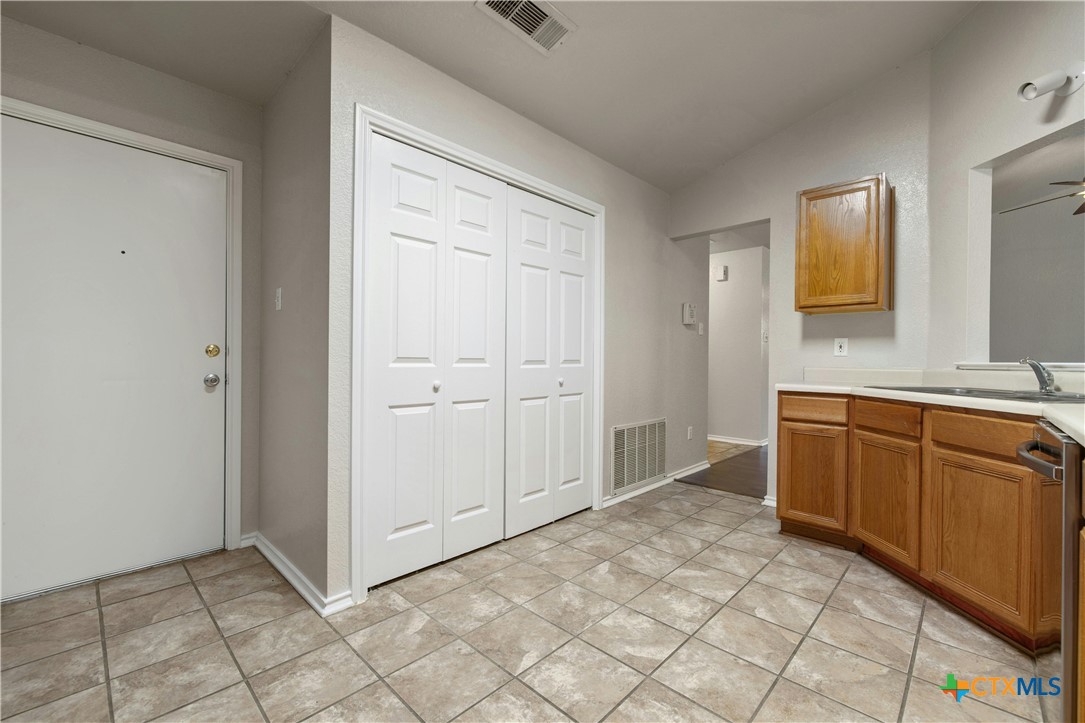 2604 Rampart Loop