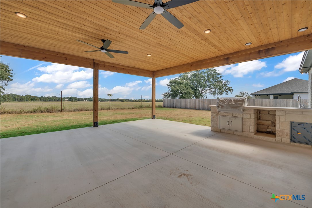 6901 Cherry Laurel
