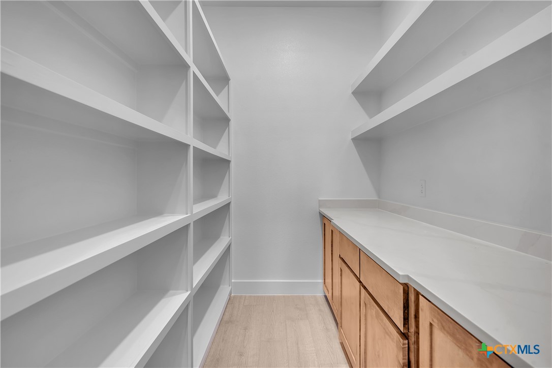 6901 Cherry Laurel