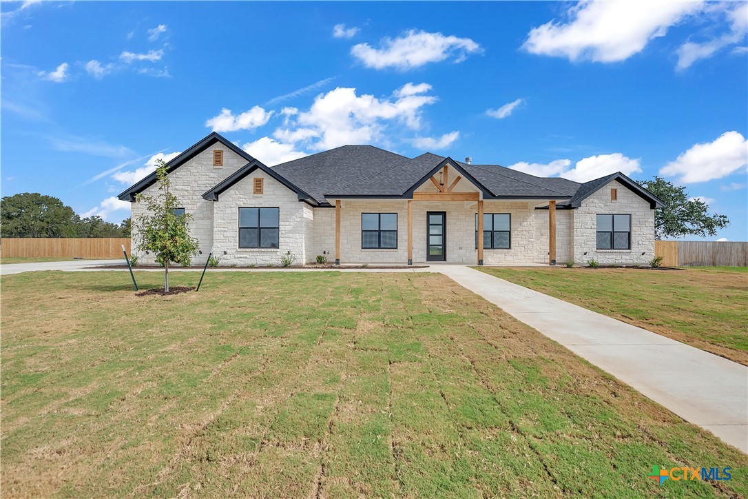 6901 Cherry Laurel