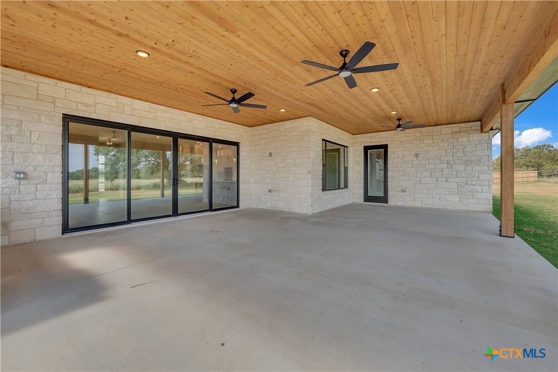 6901 Cherry Laurel