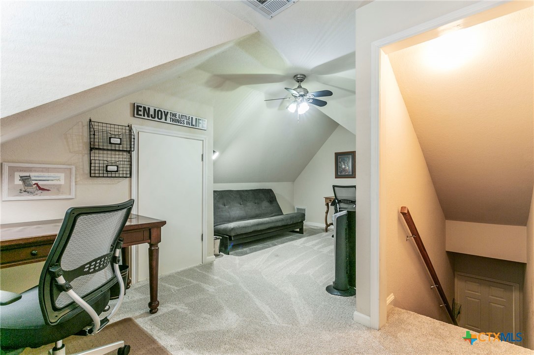 1301 Oaks Drive