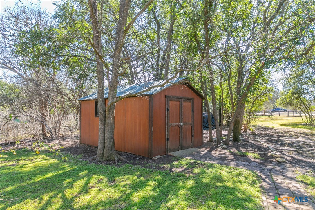 1301 Oaks Drive