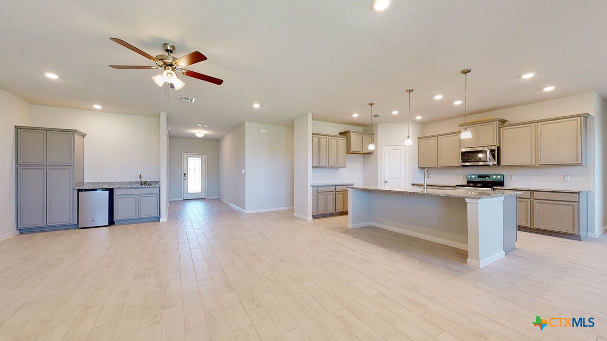 15025 Planeview Drive