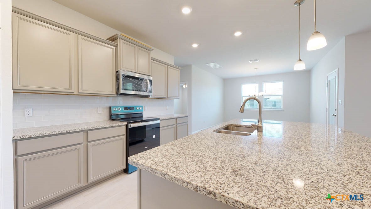 15025 Planeview Drive