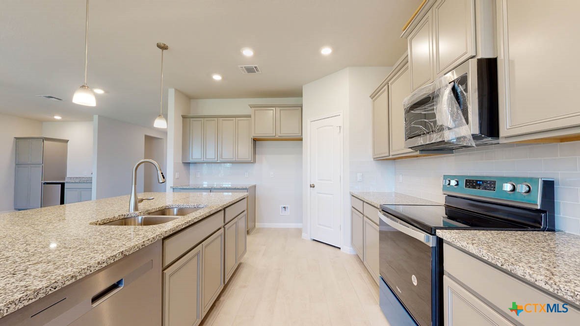 15025 Planeview Drive