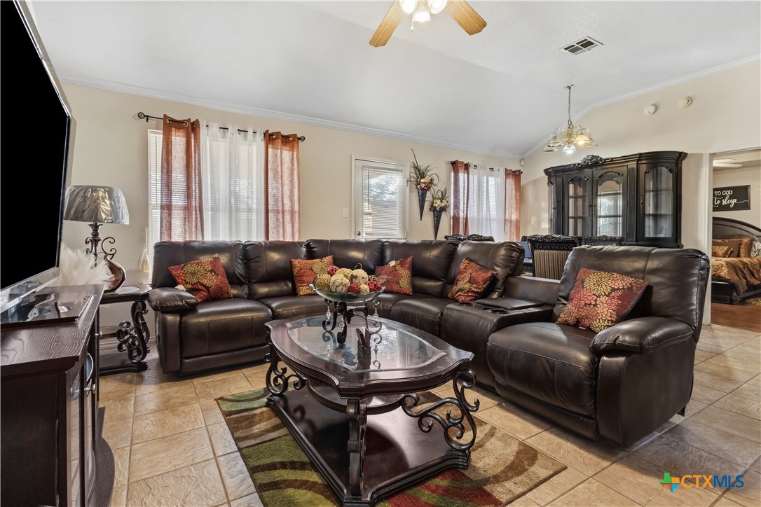 3401 Solomon Drive