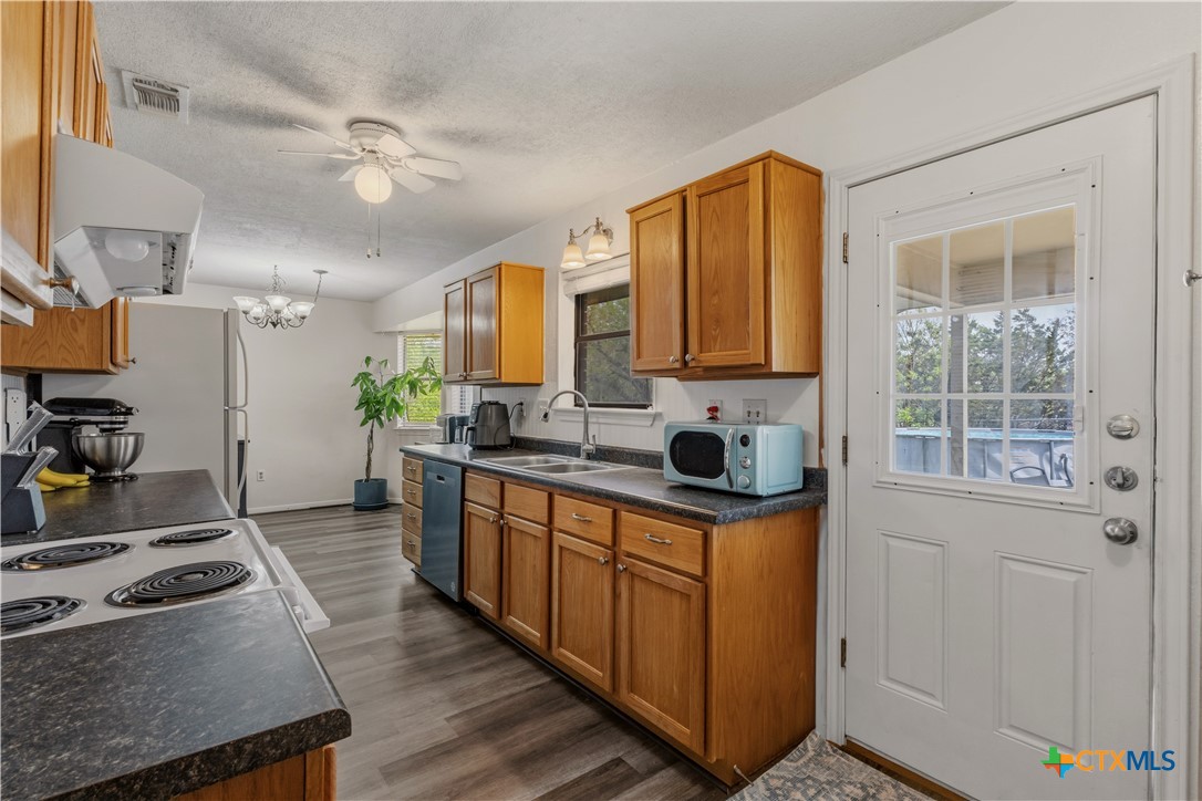 918 Marilyn Drive