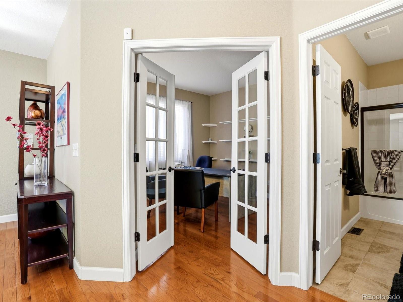 6638 W Hamilton Drive