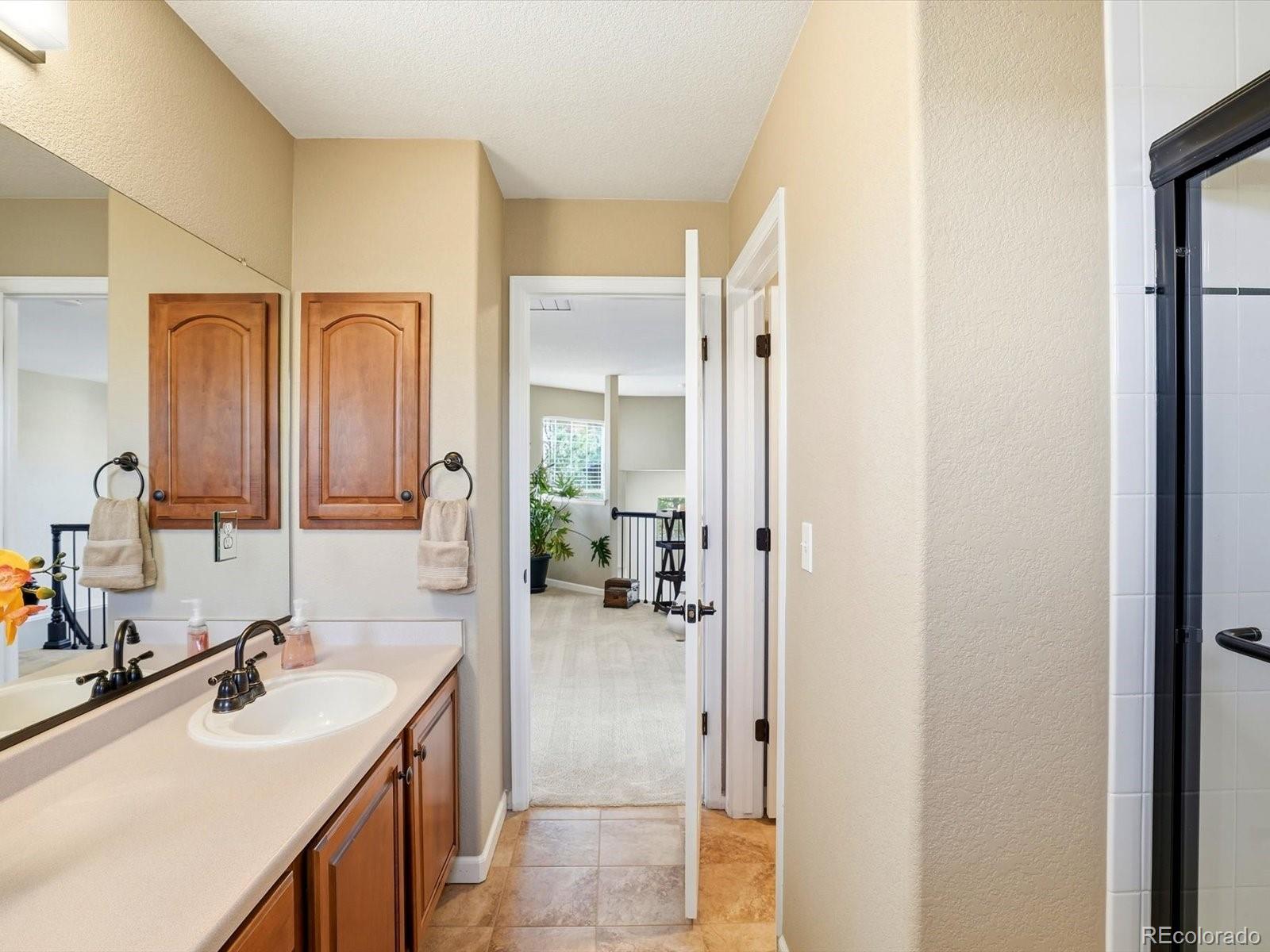 6638 W Hamilton Drive