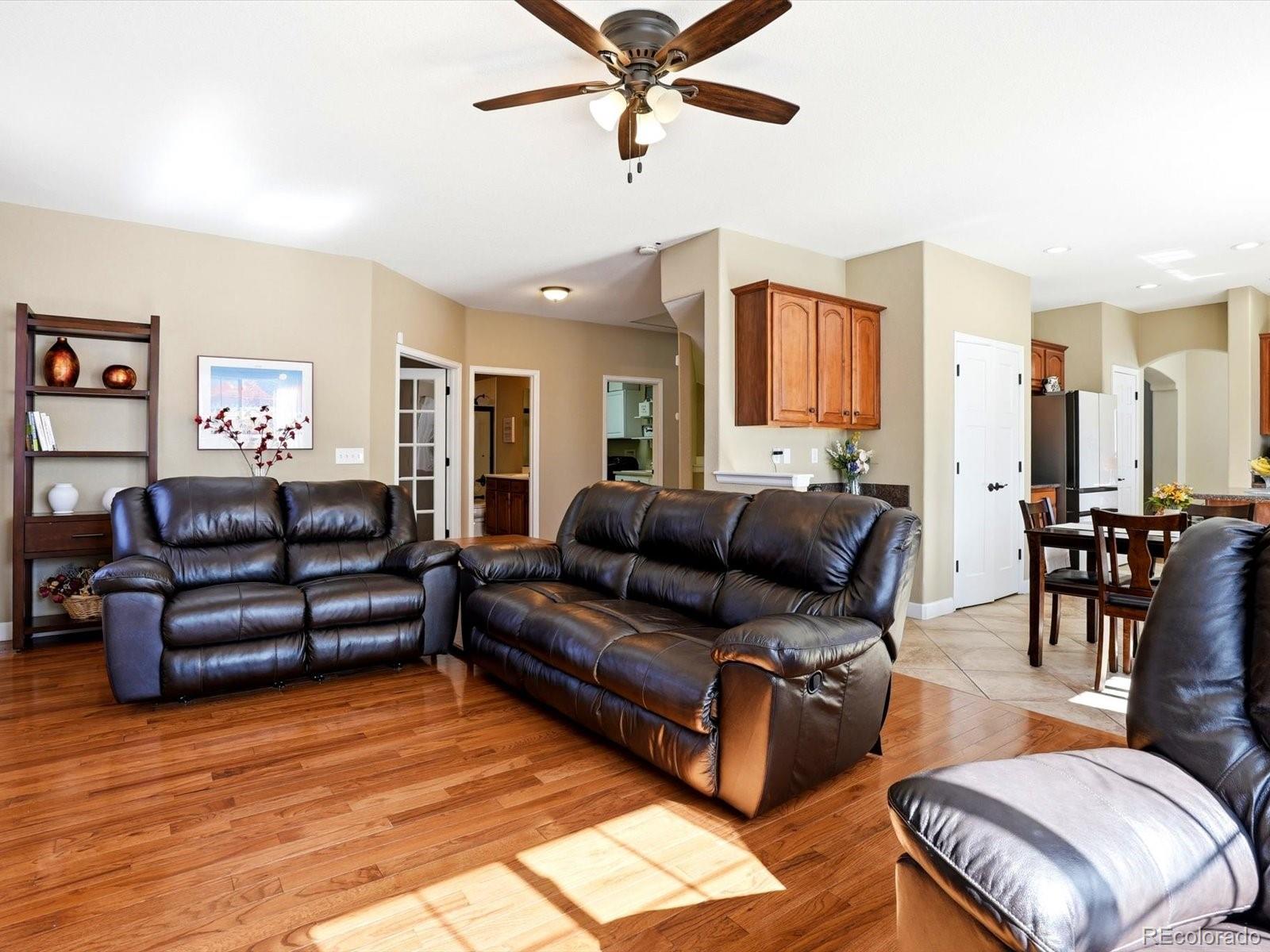 6638 W Hamilton Drive