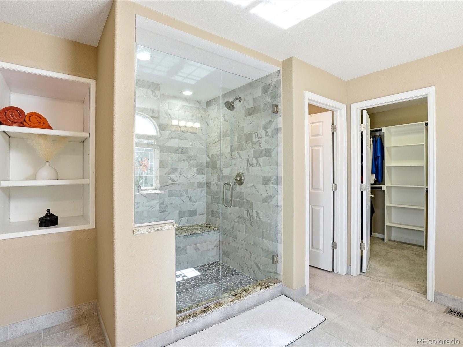 6638 W Hamilton Drive