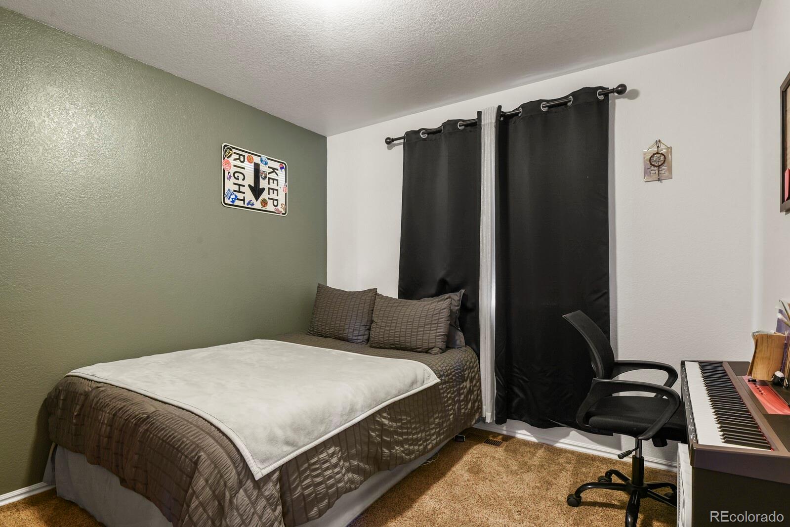 1249 E 96th Place