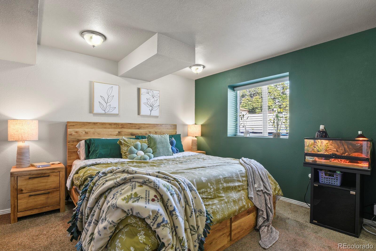 1249 E 96th Place