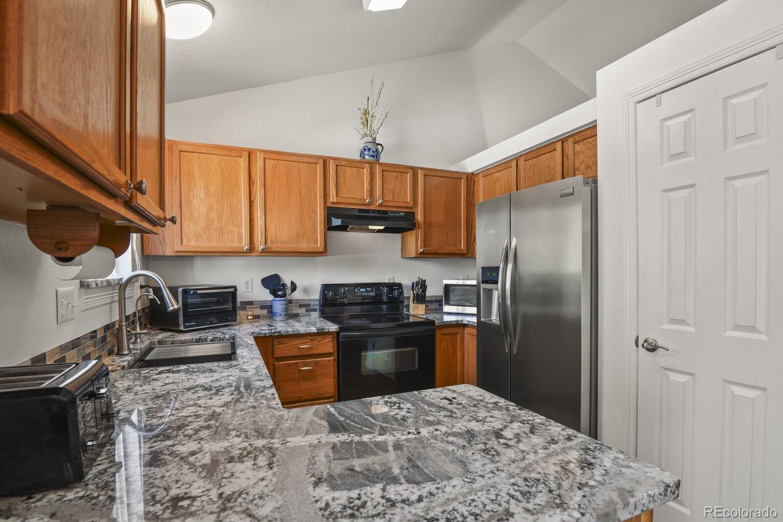 1249 E 96th Place