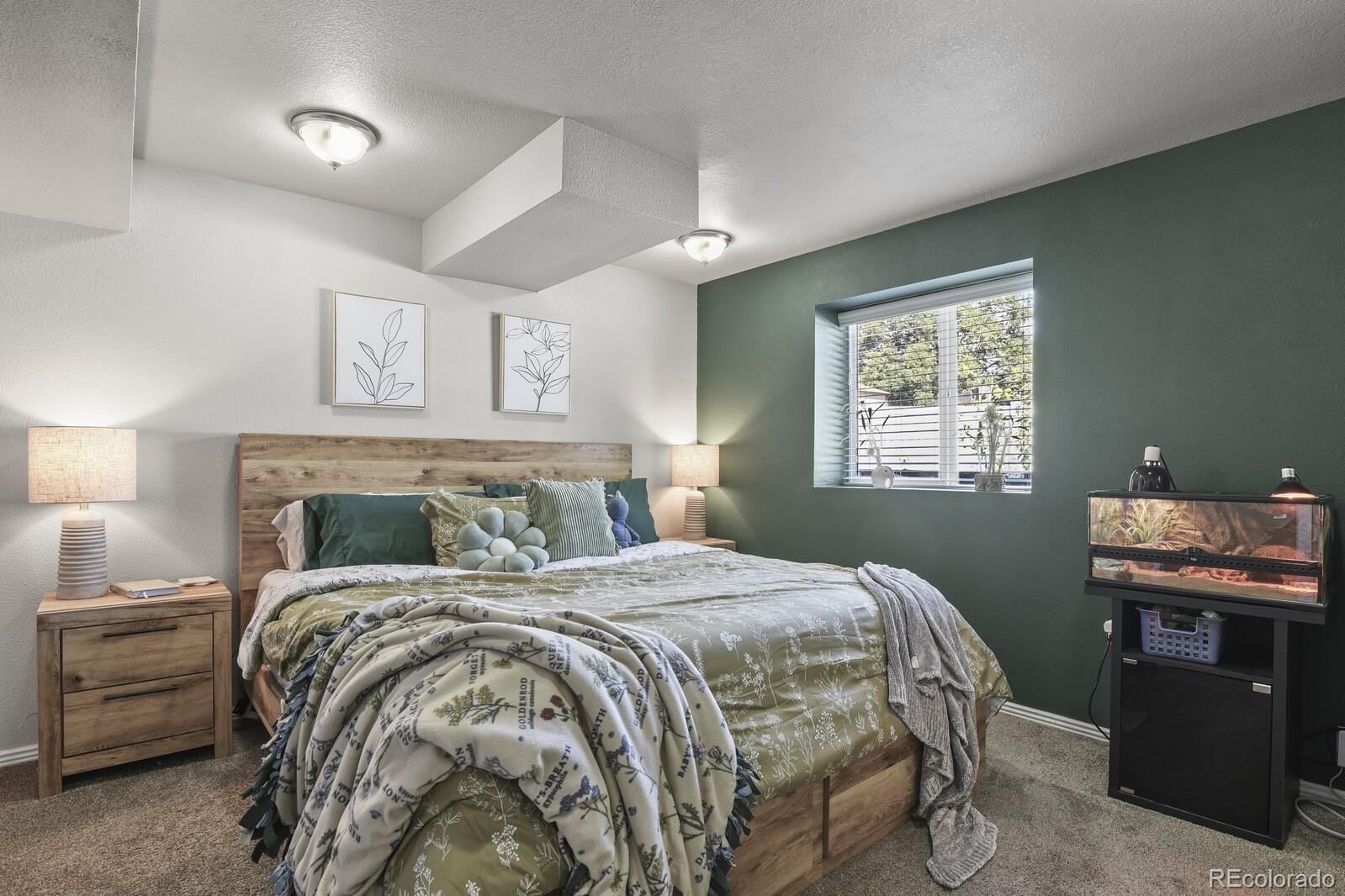 1249 E 96th Place