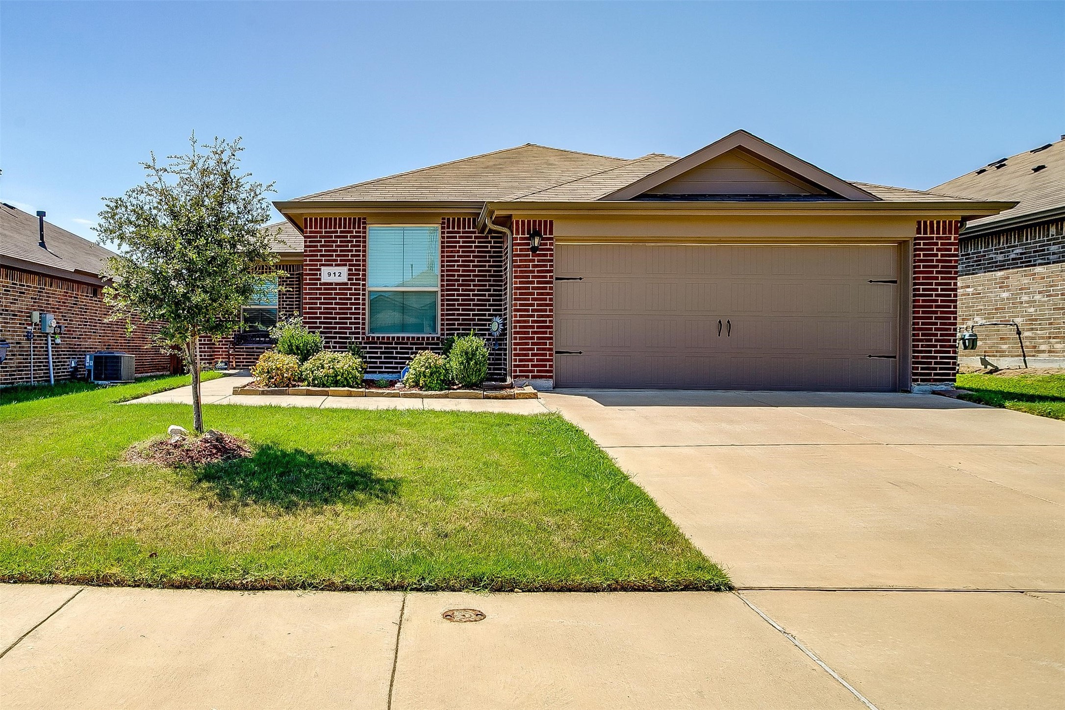 912 Walls Boulevard