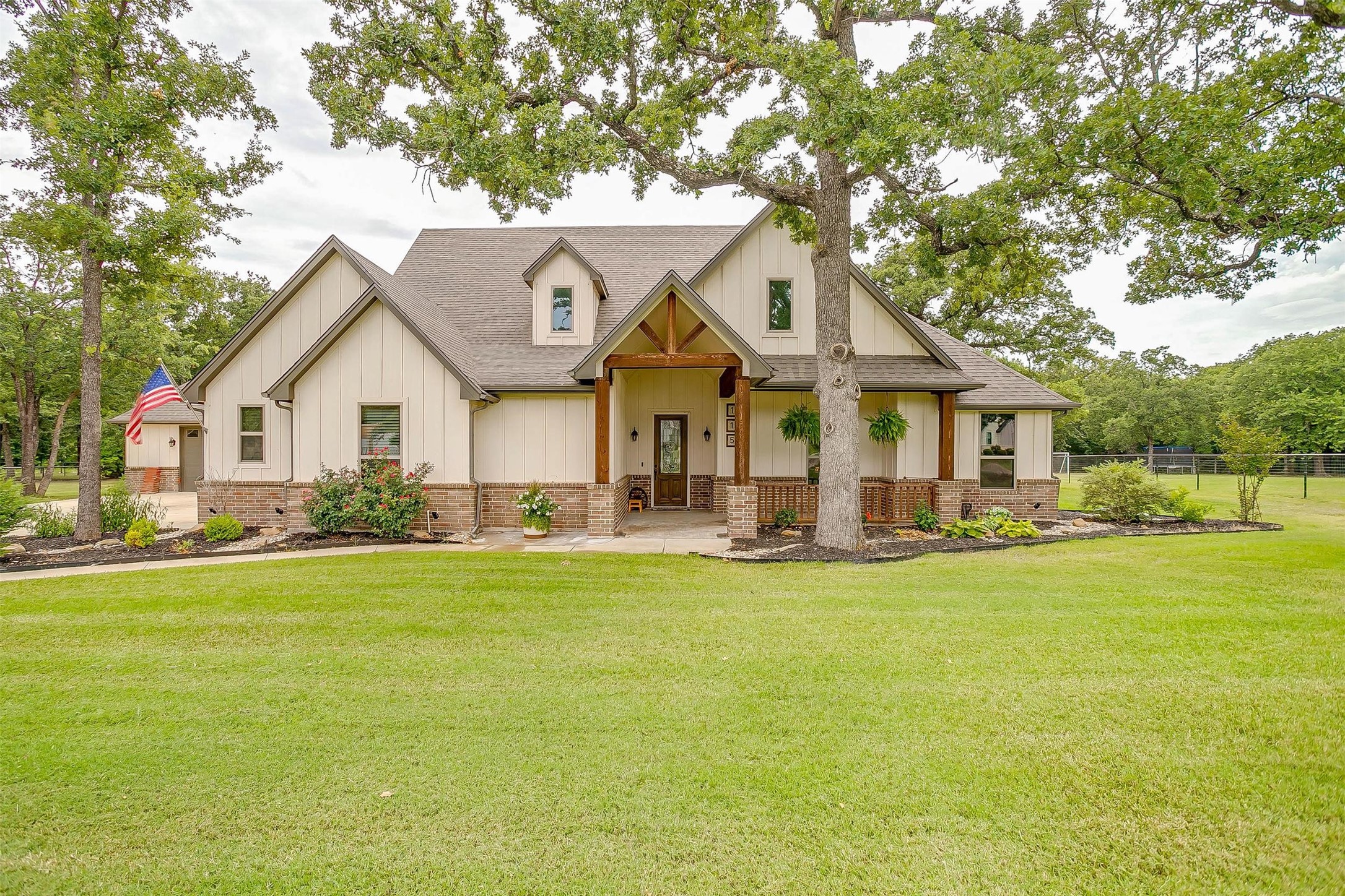 115 Magnolia Place