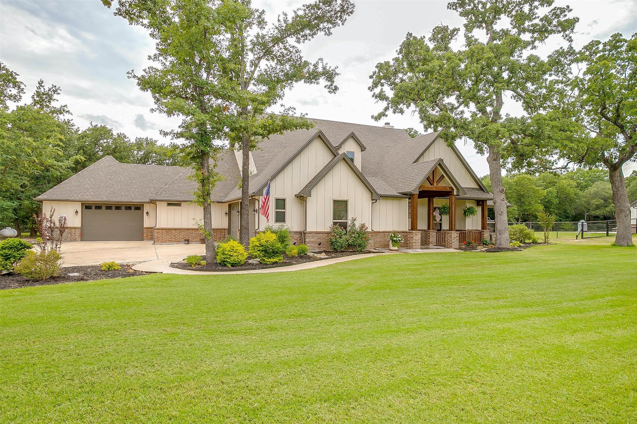 115 Magnolia Place