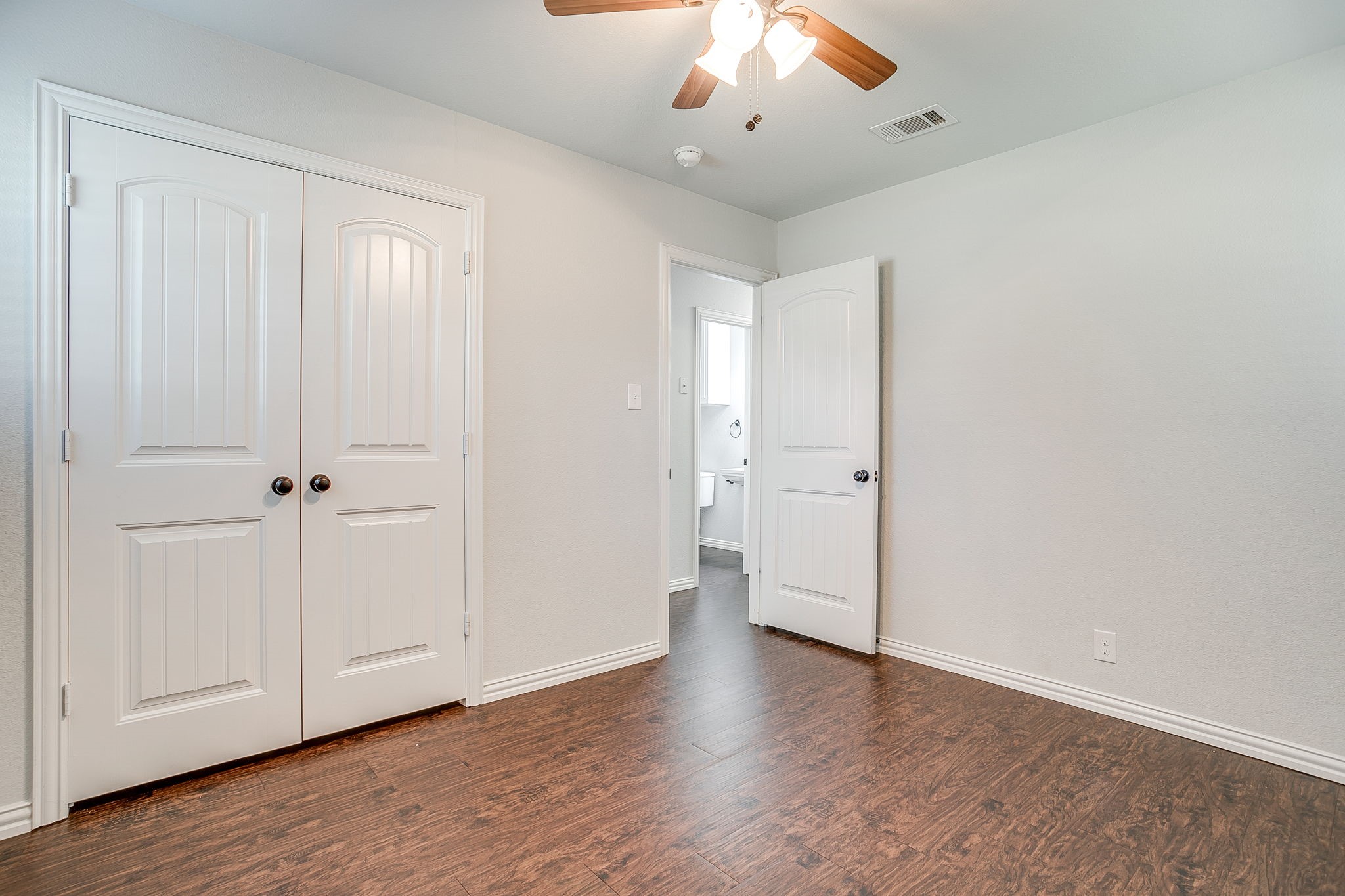 213 Jayellen Avenue