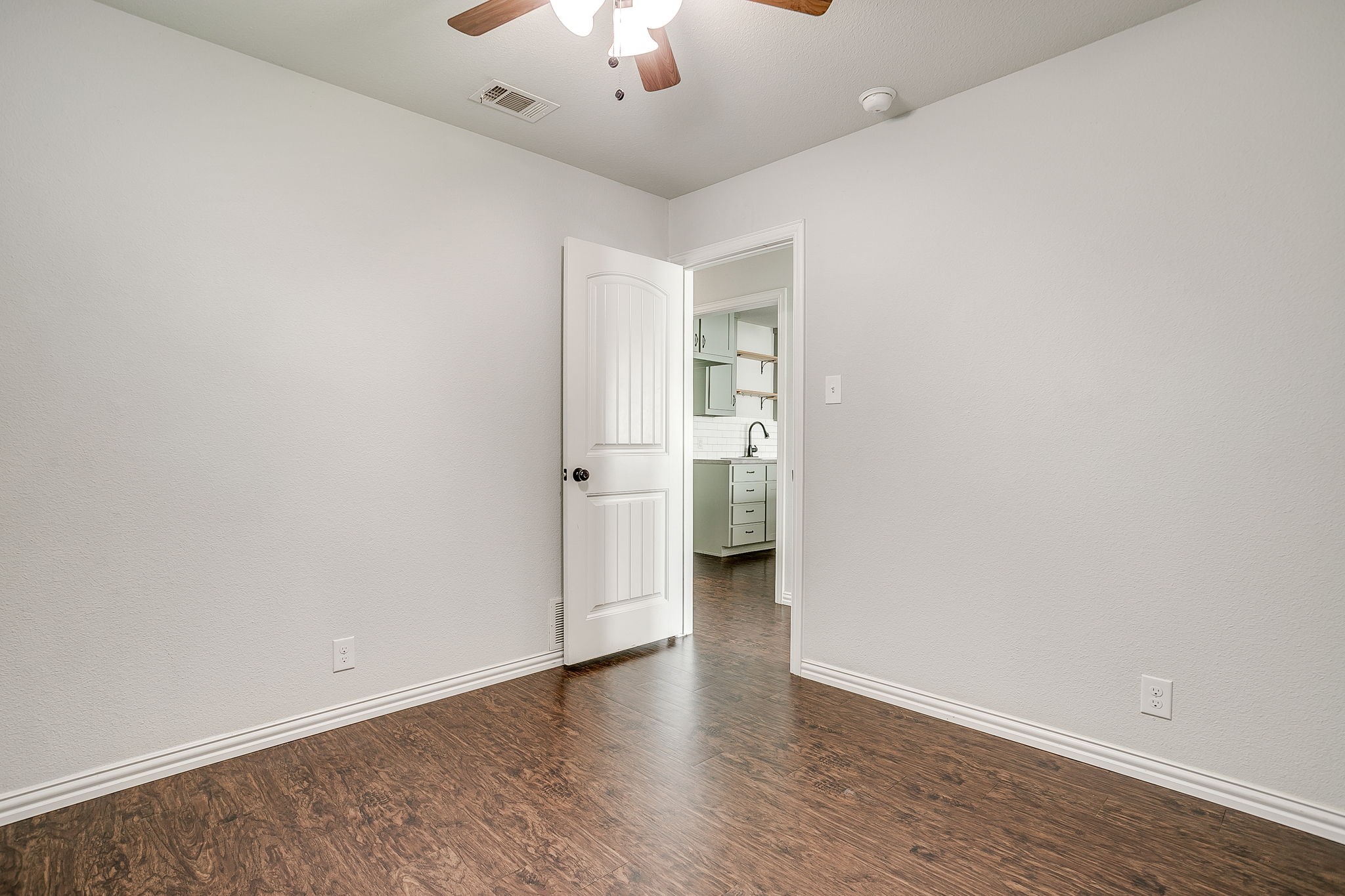 213 Jayellen Avenue