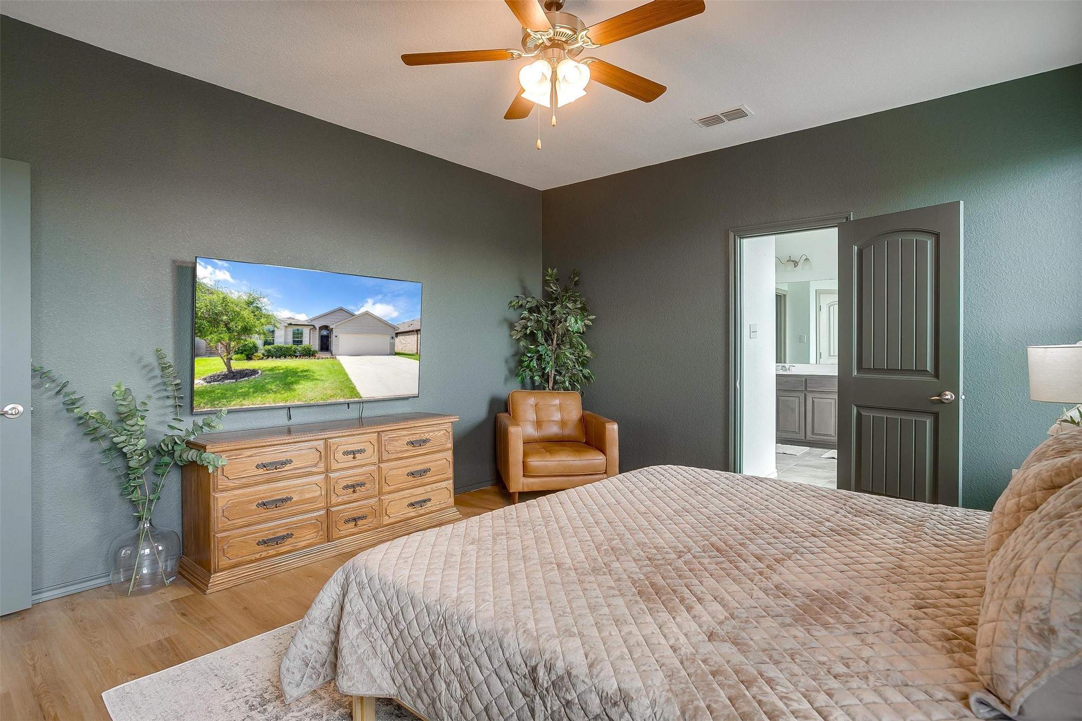 1424 Doe Meadow Drive