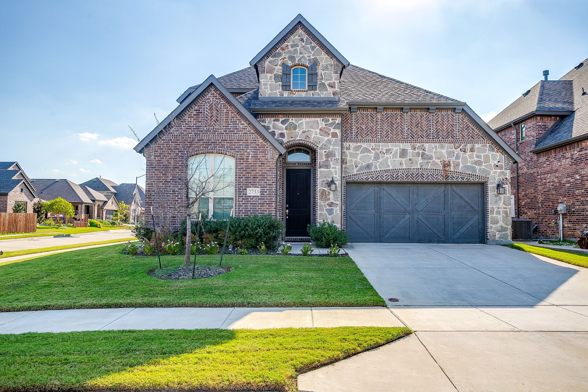 2733 Stadium View Drive