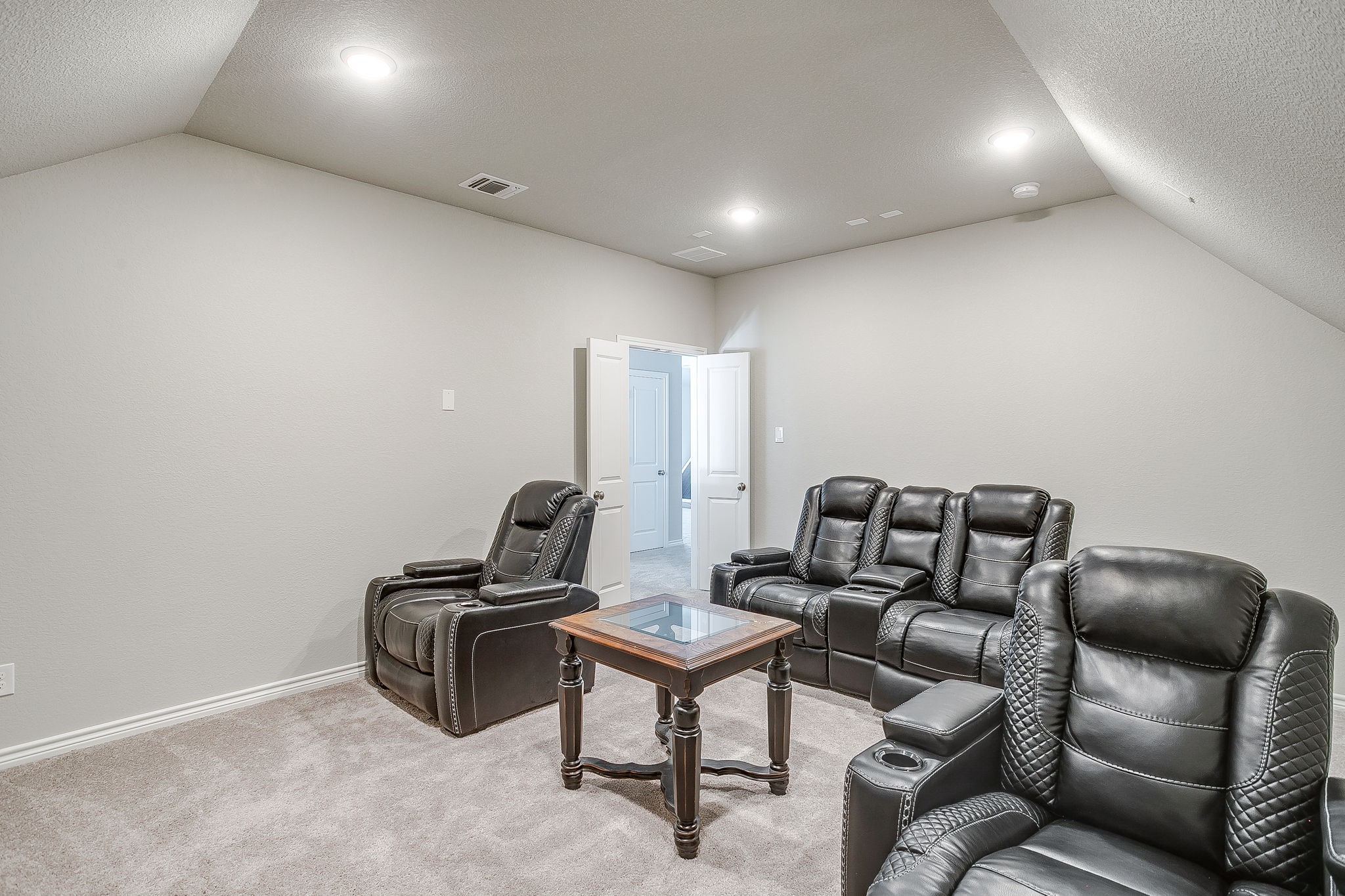 2733 Stadium View Drive