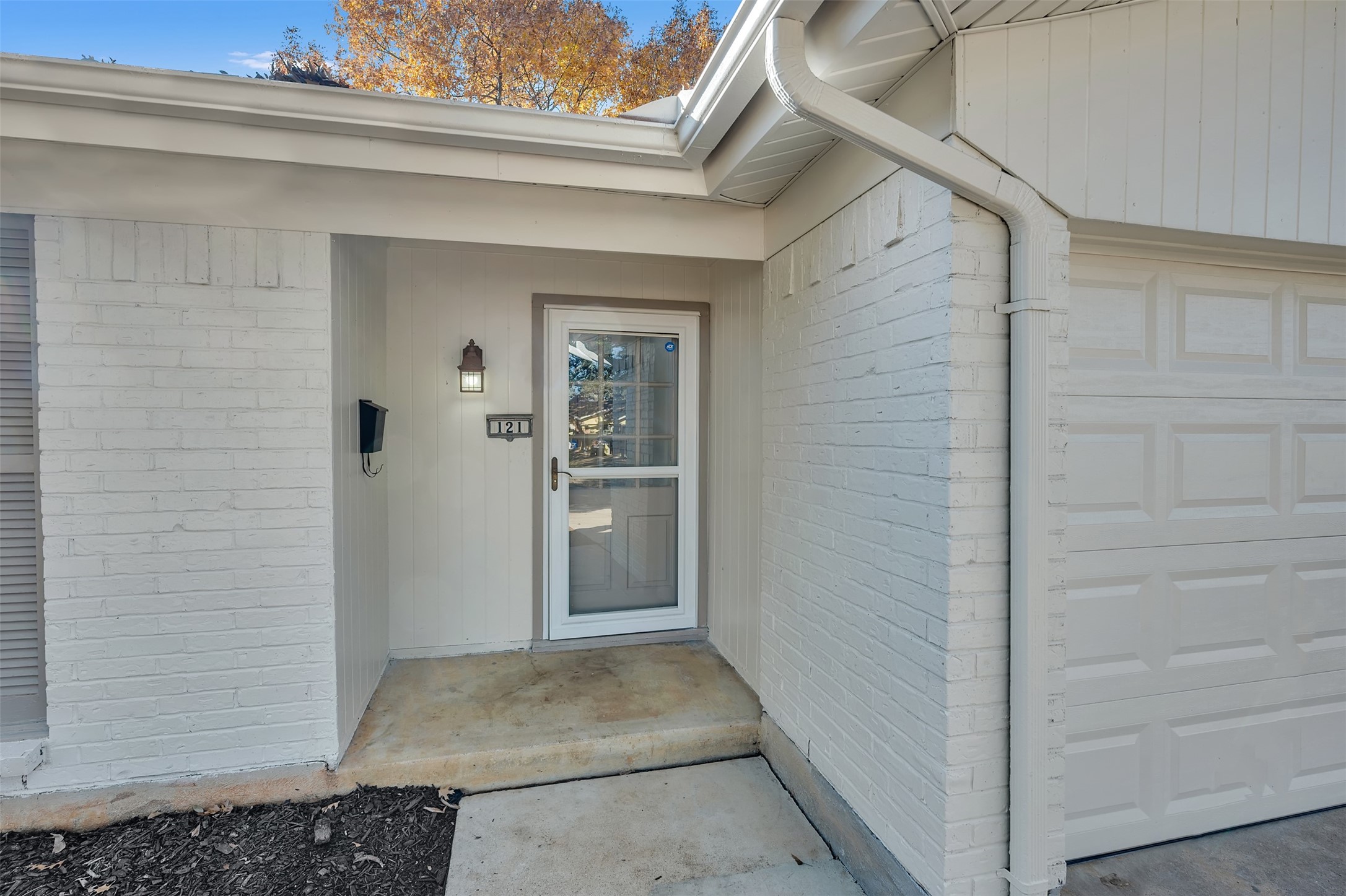 121 Quail Creek Drive