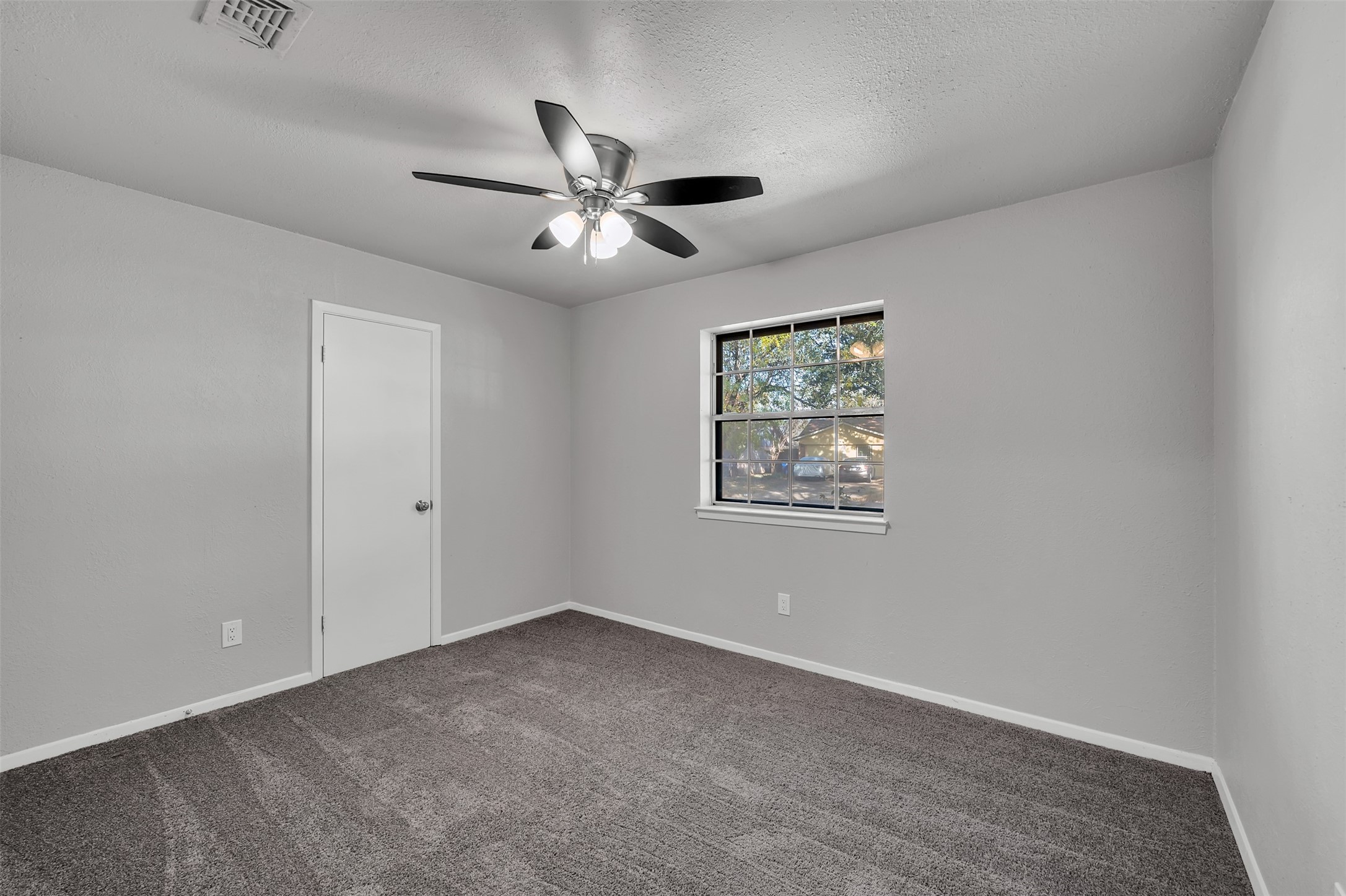 121 Quail Creek Drive