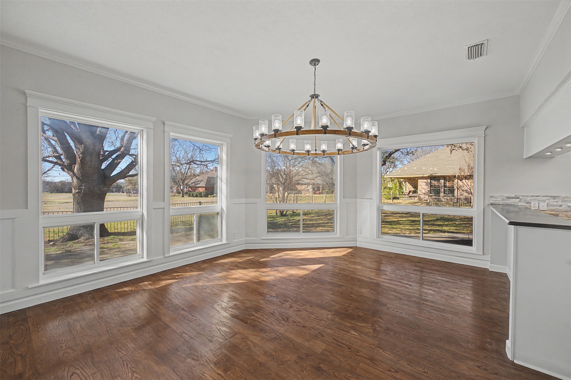 3655 Snow Creek Drive