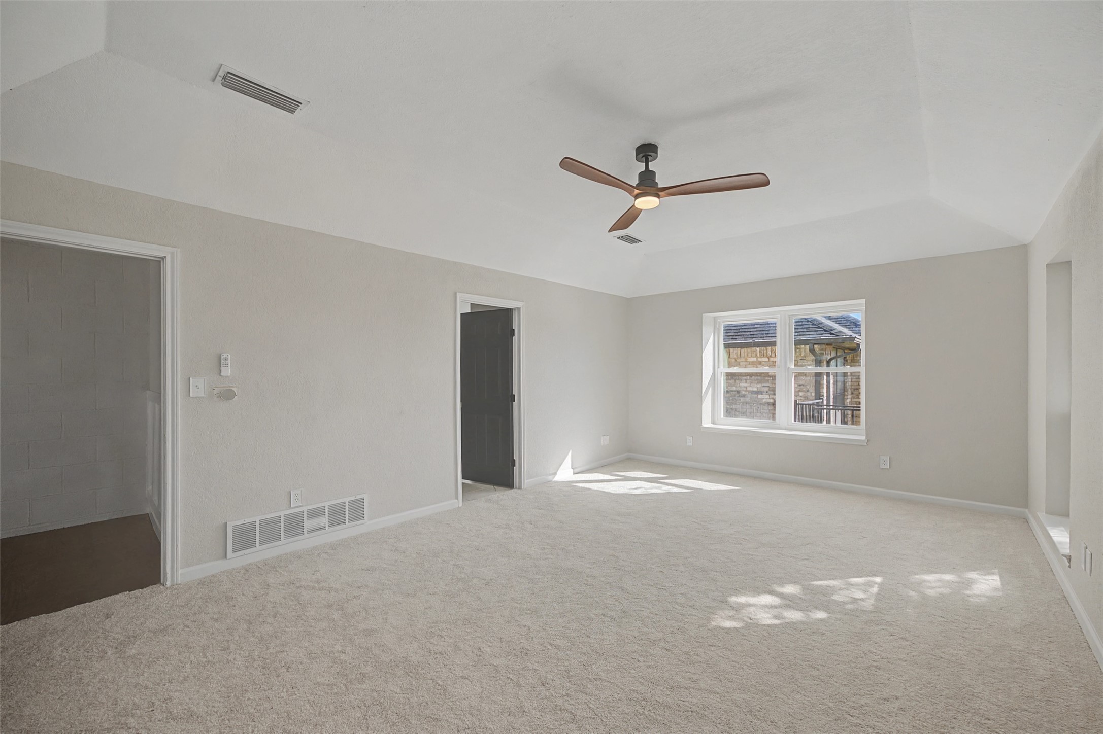 3655 Snow Creek Drive