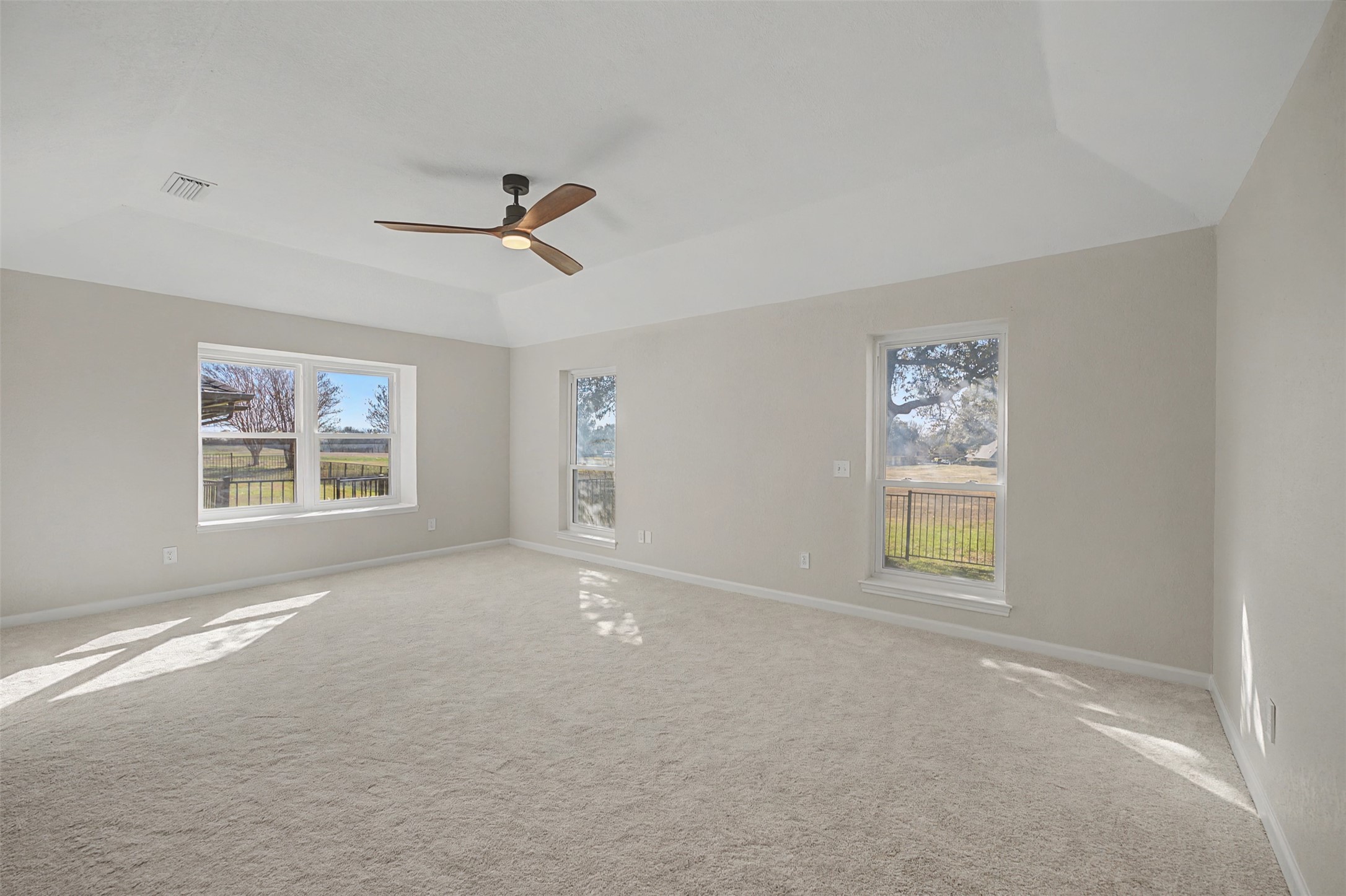 3655 Snow Creek Drive