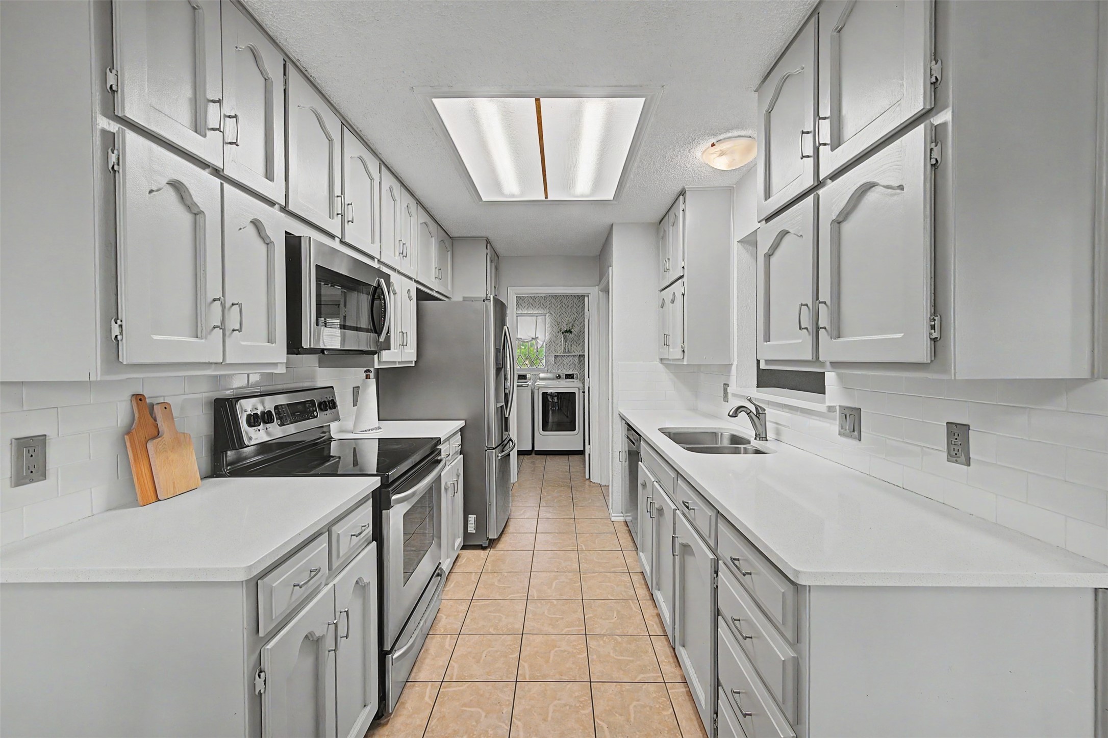 3501 Jasmine Trail