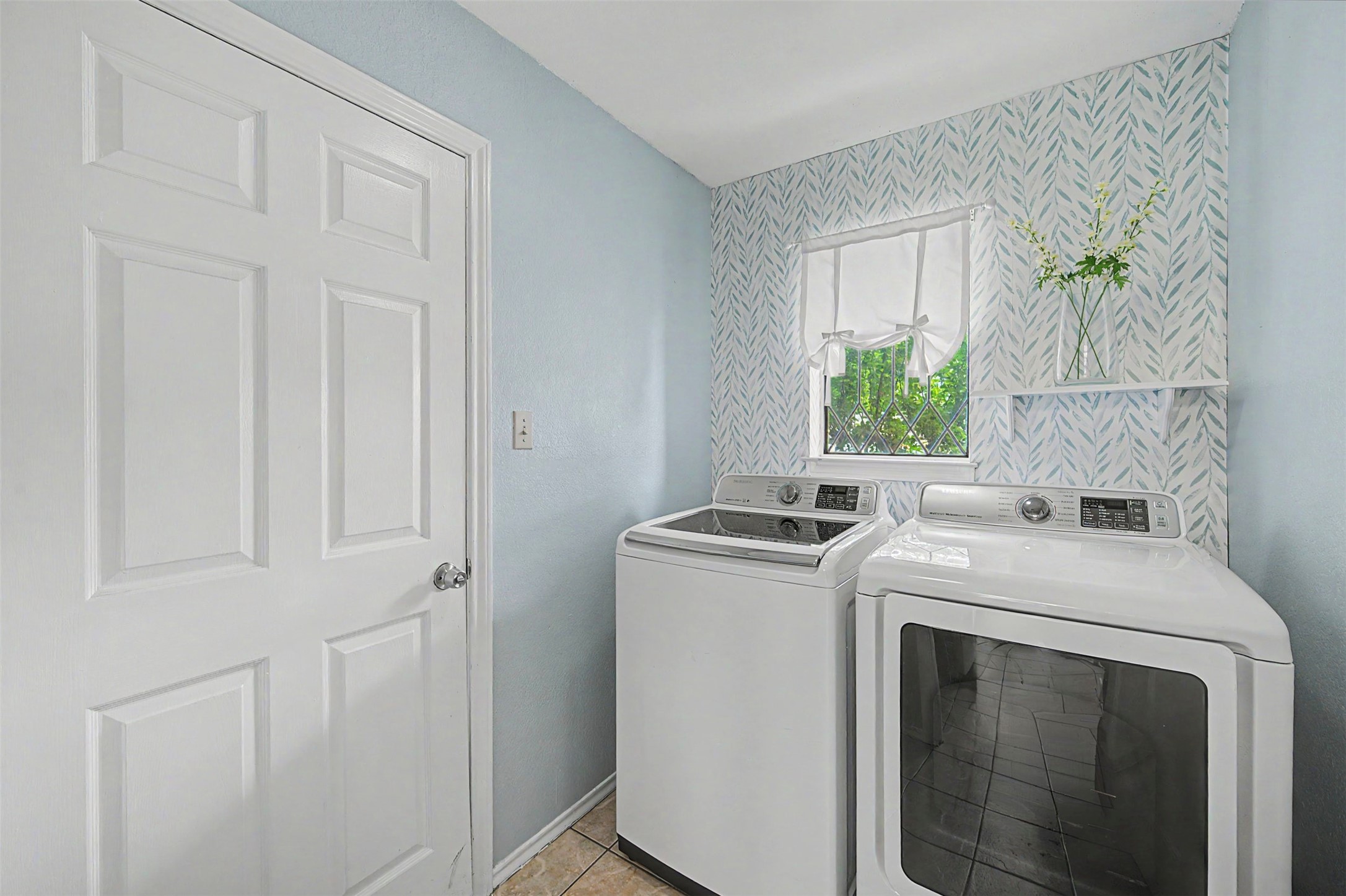 3501 Jasmine Trail
