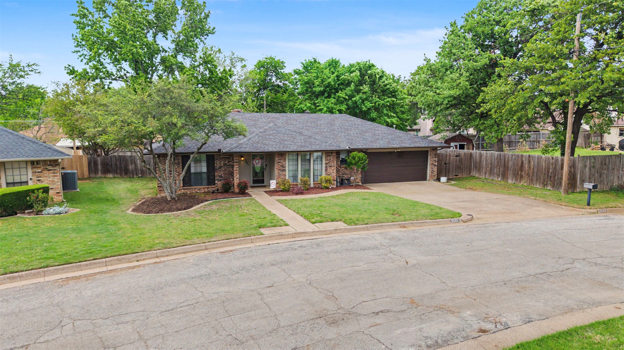 3501 Jasmine Trail