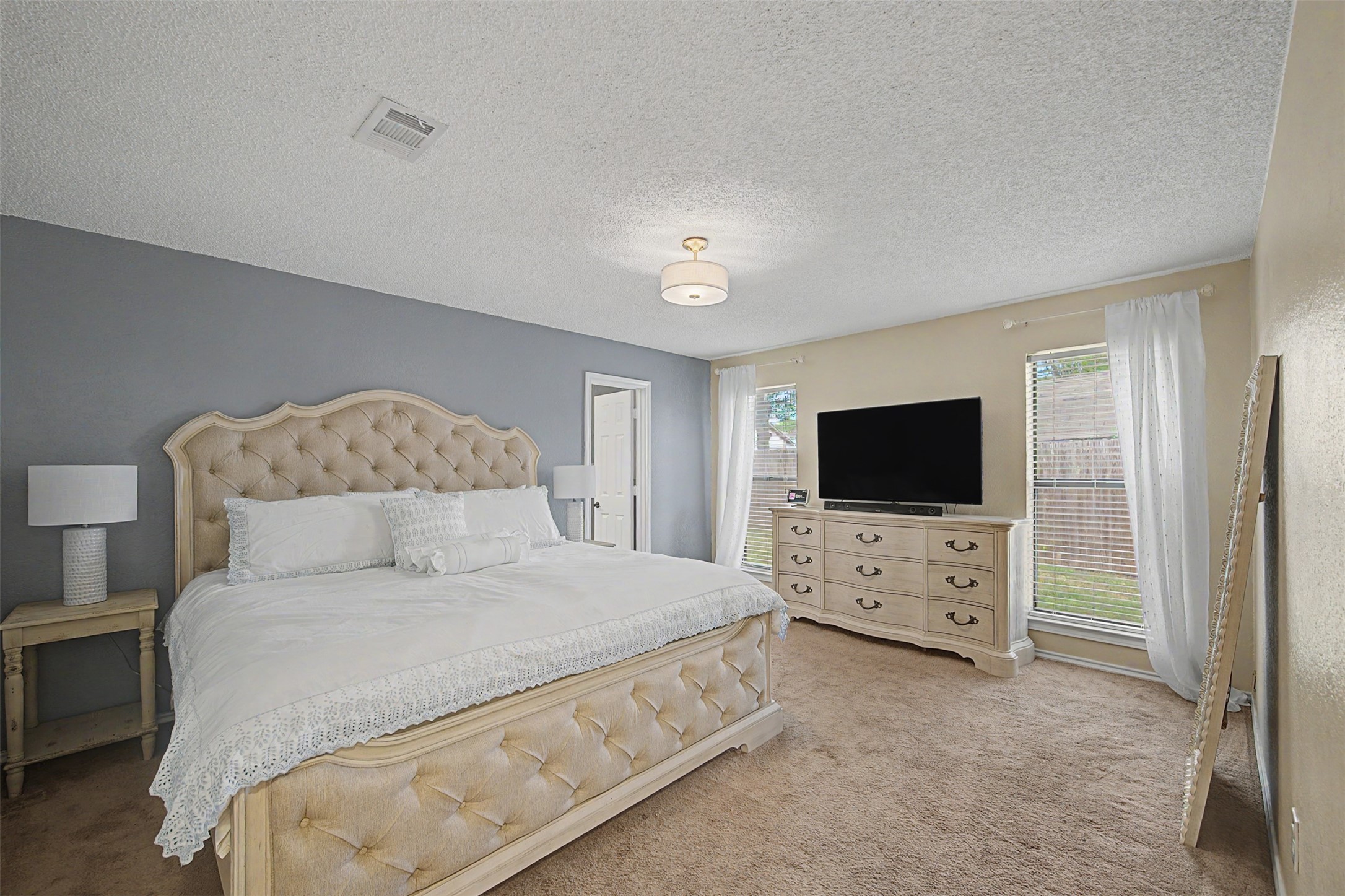 3501 Jasmine Trail