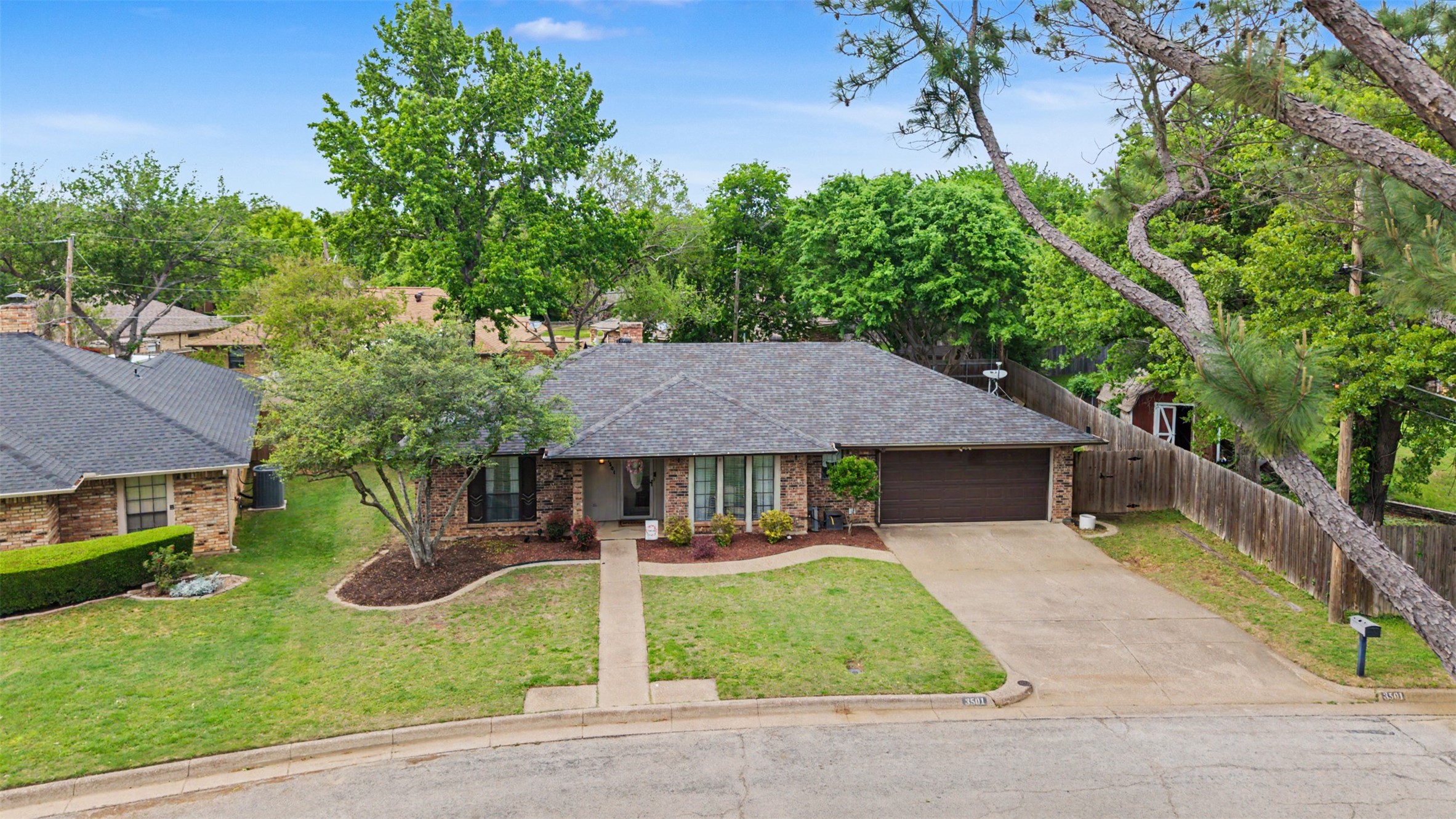3501 Jasmine Trail