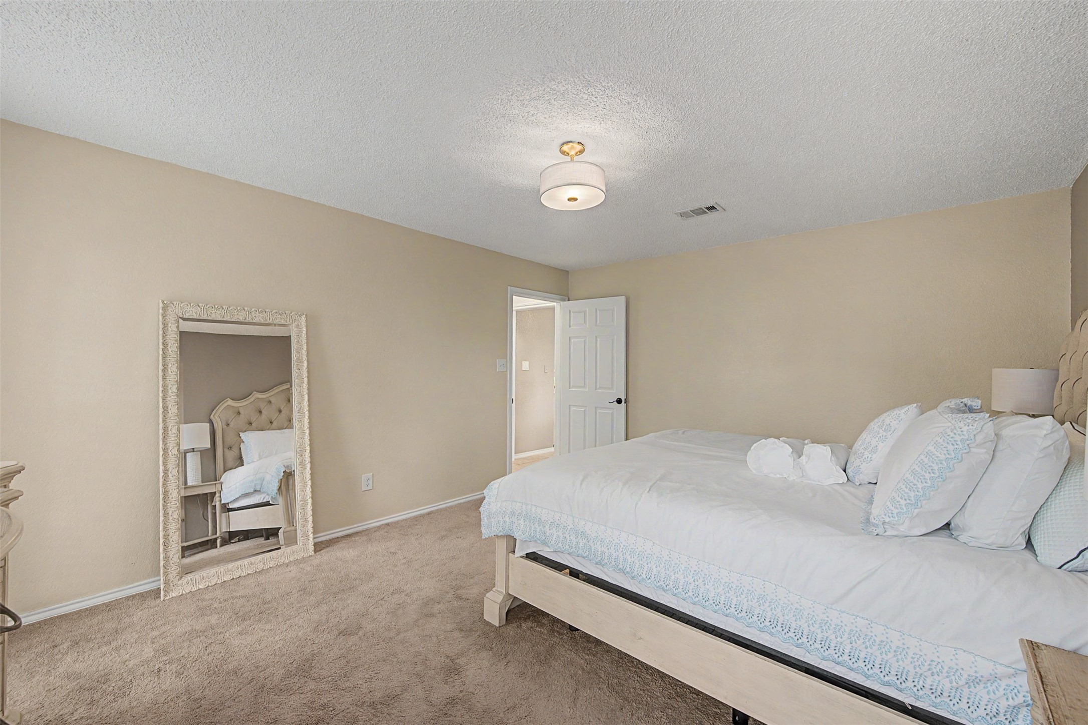 3501 Jasmine Trail