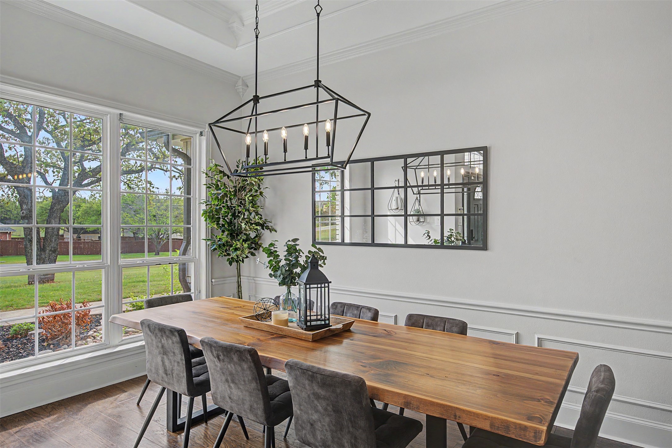 1029 Oakridge Court