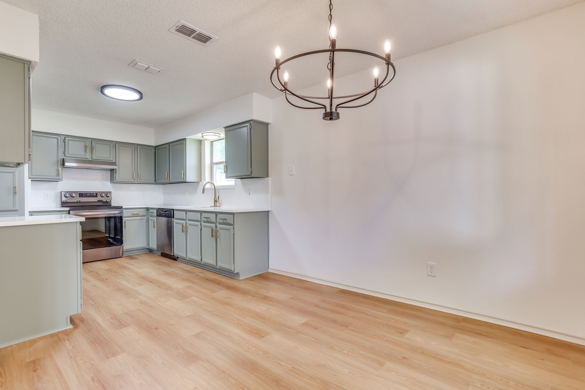 912 Blue Ridge Drive