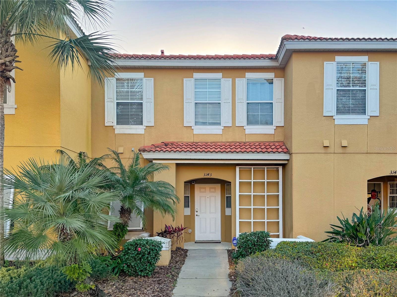 3143 YELLOW LANTANA LN