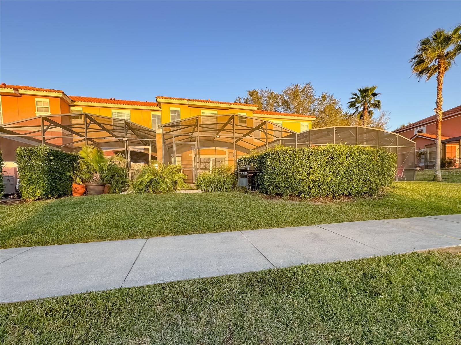 3143 YELLOW LANTANA LN