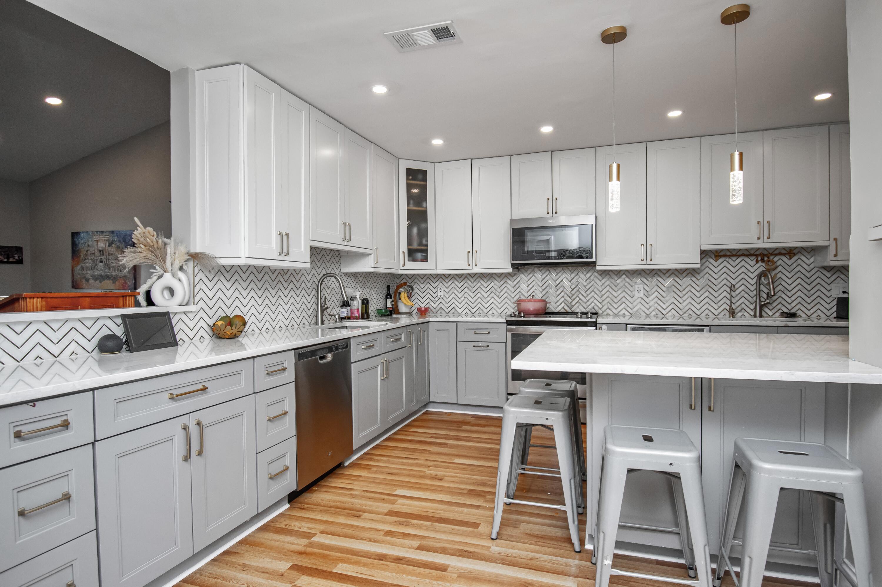 22163 Thomas Terrace