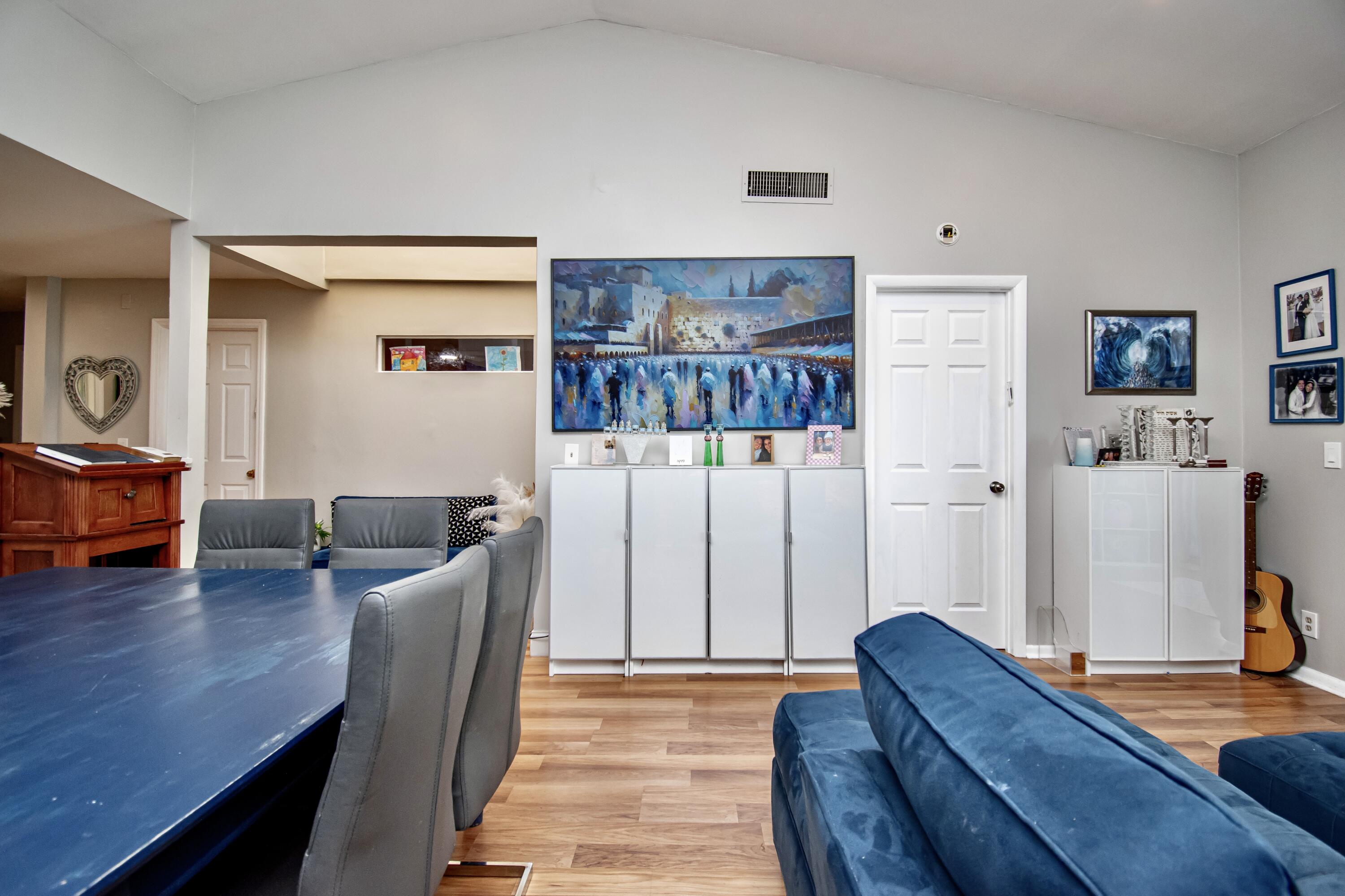 22163 Thomas Terrace