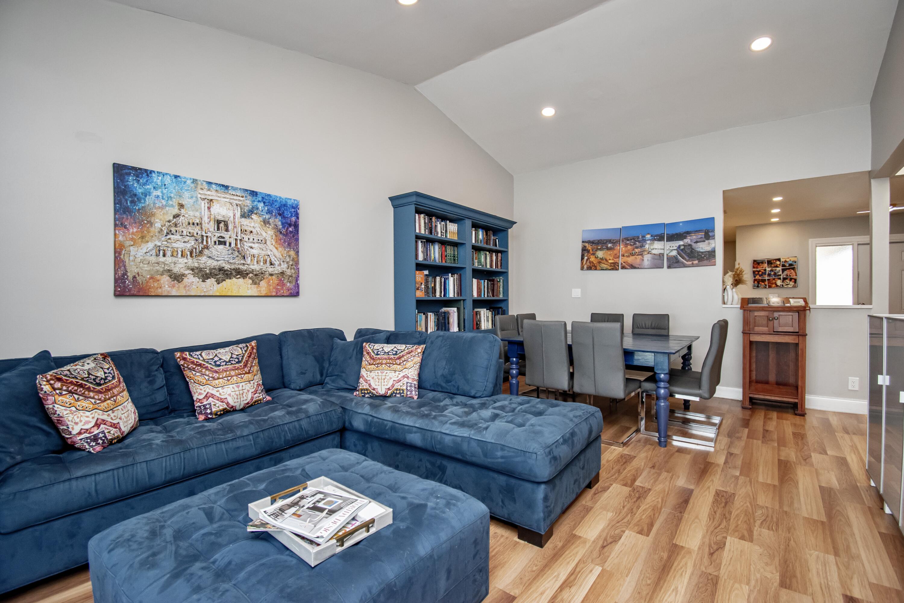 22163 Thomas Terrace